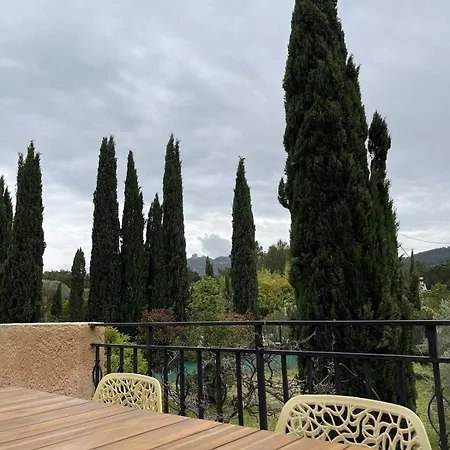 La Dolce De Avec Jardin Terrasse Barbecue Babyfoot Parking Entre Aix Et Marseille Apartment